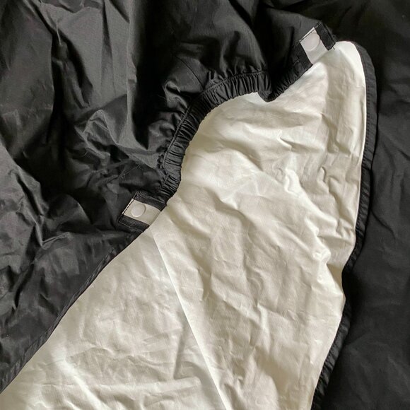 MEC Black Caught in the Rain Packable Poncho - Picture 9 of 16